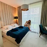 Apartmán Faltom 26 Yacht Park Z Tarasem Parking