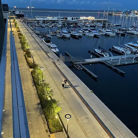 דירה Faltom 26 Yacht Park Z Tarasem גדינייה