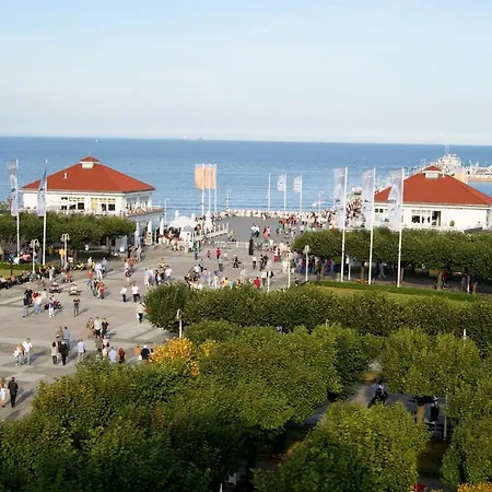 Faltom 26 Yacht Park Z Tarasem דירה