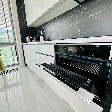 Faltom 26 Yacht Park Z Tarasem Appartement *