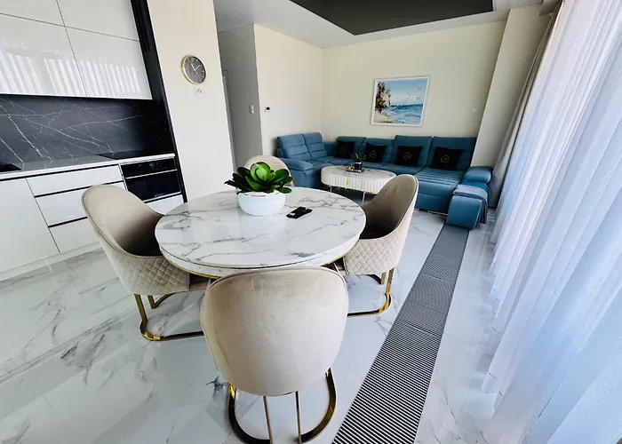 Faltom 26 Yacht Park Z Tarasem Apartment