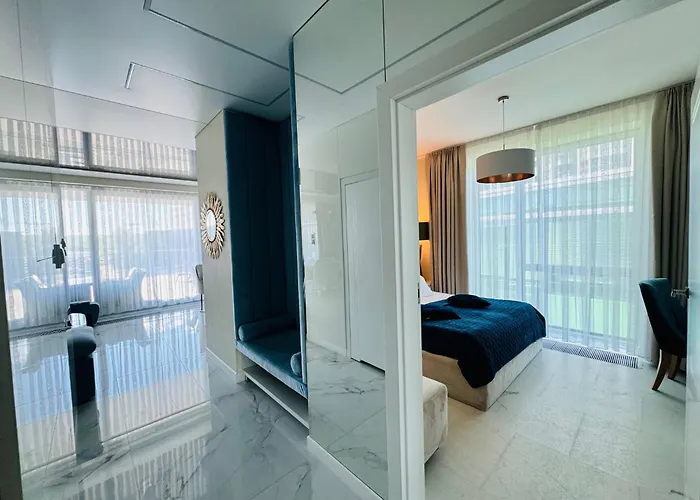 Faltom 26 Yacht Park Z Tarasem Apartment *